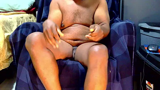 CharlesBlk79  online show from April 15, 4:11 pm