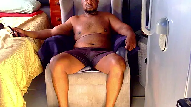 CharlesBlk79  online show from January 7, 8:08 am