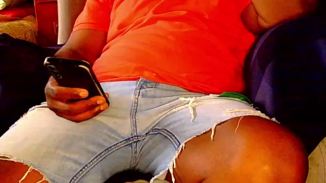 CharlesBlk79  online show from November 29, 2:50 pm