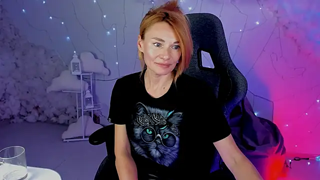 MistyBarnes online show from March 10, 6:01 pm