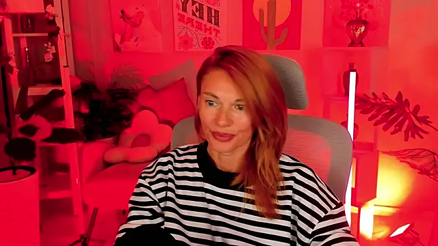 MistyBarnes online show from October 12, 2:18 pm