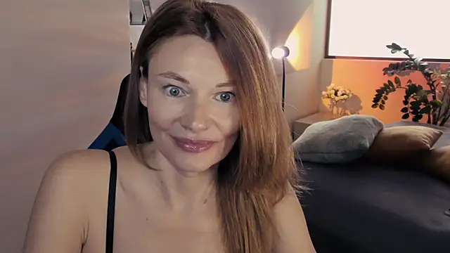 MistyBarnes online show from May 4, 8:50 am