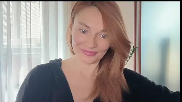 MistyBarnes online show from March 26, 7:28 am