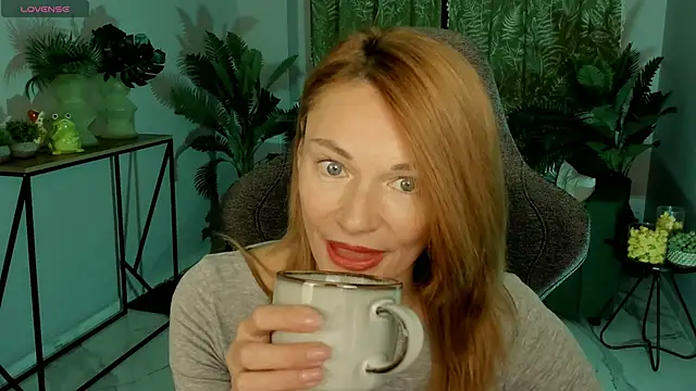 MistyBarnes online show from November 6, 1:48 pm