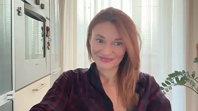 MistyBarnes online show from March 7, 5:36 am