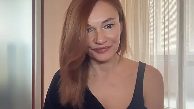 MistyBarnes online show from April 14, 8:19 am