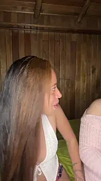 Snapshot of Miley_and_Vash chatting on March 22, 12:47 am Miley and Vash online show from March 22, 12:47 am