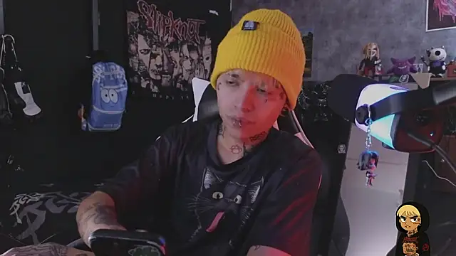 AcidMilo online show from February 13, 4:18 pm