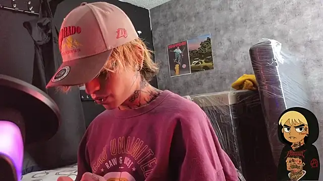 AcidMilo online show from October 30, 5:54 pm