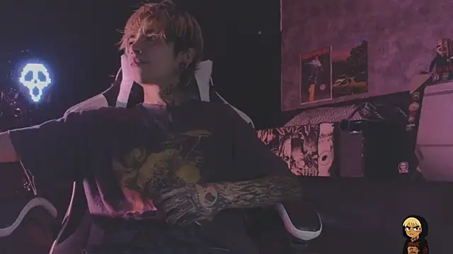 AcidMilo online show from May 3, 3:00 am