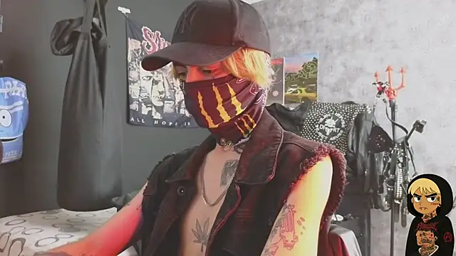 AcidMilo online show from November 11, 5:19 pm