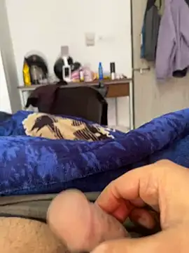 Snapshot of Mushroomhead69 chatting on January 22, 4:55 am Mushroomhead69 online show from January 22, 4:55 am