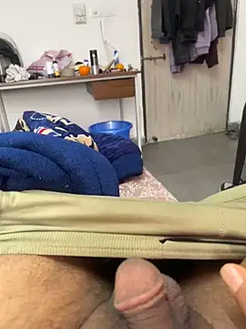 Snapshot of Mushroomhead69 chatting on January 30, 5:19 am Mushroomhead69 online show from January 30, 5:19 am