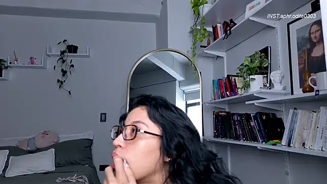 Nikol-JE online show from April 18, 12:40 pm