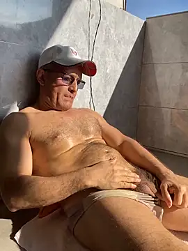 Daddyhot Alejo online show from October 25, 8:53 pm