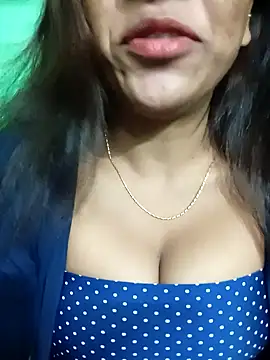 ANGEL QUEEN09 online show from January 4, 7:13 pm