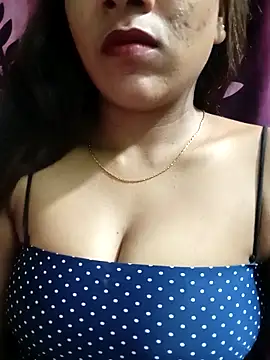 ANGEL QUEEN09 online show from March 11, 7:47 pm