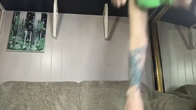 kittyazora online show from December 21, 6:20 pm