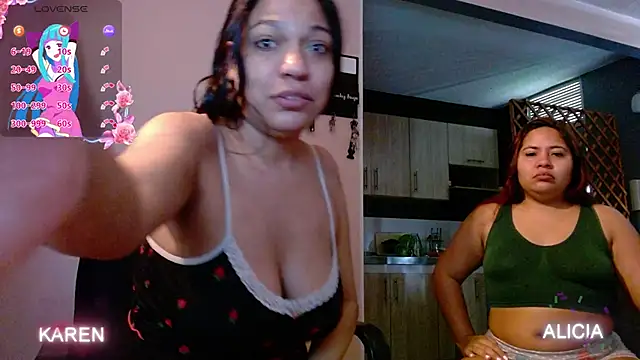 Snapshot of Karen_sex92 chatting on January 18, 1:25 pm Karen sex92 online show from January 18, 1:25 pm