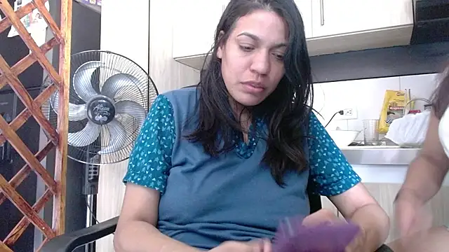 Snapshot of Karen_sex92 chatting on October 12, 7:59 pm Karen sex92 online show from October 12, 7:59 pm