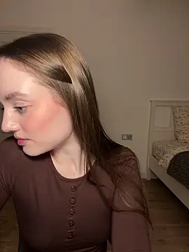 malyshhka online show from April 2, 11:55 pm