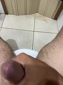 Daniel352 online show from May 15, 10:08 pm
