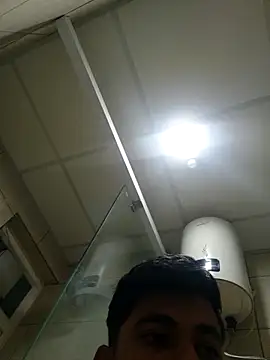 Snapshot of bigdickfuckuu chatting on September 25, 12:27 am bigdickfuckuu online show from September 25, 12:27 am