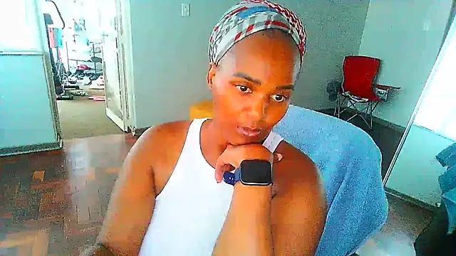 Snapshot of Charlie-Crawford chatting on February 28, 4:31 pm Charlie-Crawford online show from February 28, 4:31 pm