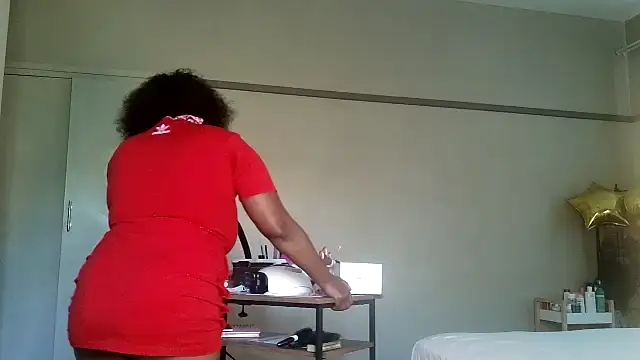 Snapshot of Charlie-Crawford chatting on September 11, 8:25 am Charlie-Crawford online show from September 11, 8:25 am