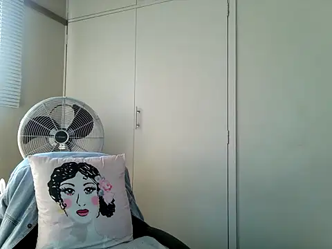 Charlie-Crawford online show from May 11, 2:45 pm