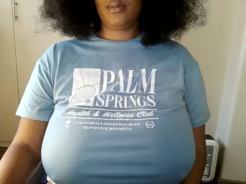 Snapshot of Charlie-Crawford chatting on July 20, 10:39 am Charlie-Crawford online show from July 20, 10:39 am