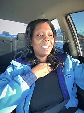 1Topgyal online show from November 3, 1:37 pm