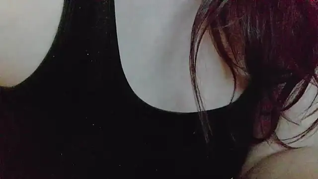 Snapshot of dominatrixredsonyja chatting on April 15, 12:38 am dominatrixredsonyja online show from April 15, 12:38 am