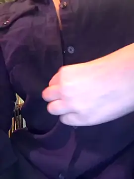 dominatrixredsonyja online show from December 19, 3:58 pm