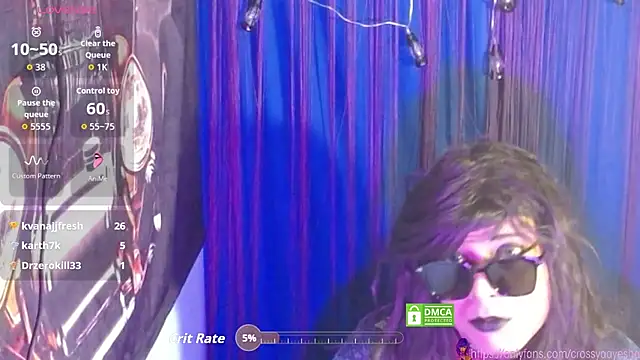 CrossyAayesha online show from September 9, 6:06 pm