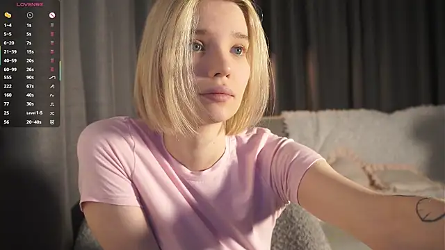 StasyGriffin online show from October 28, 11:20 am