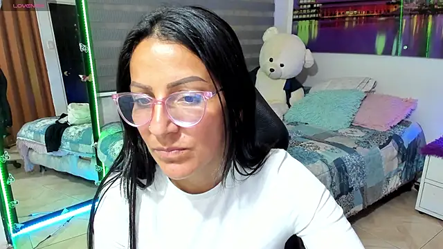 alma blue online show from May 23, 11:48 pm