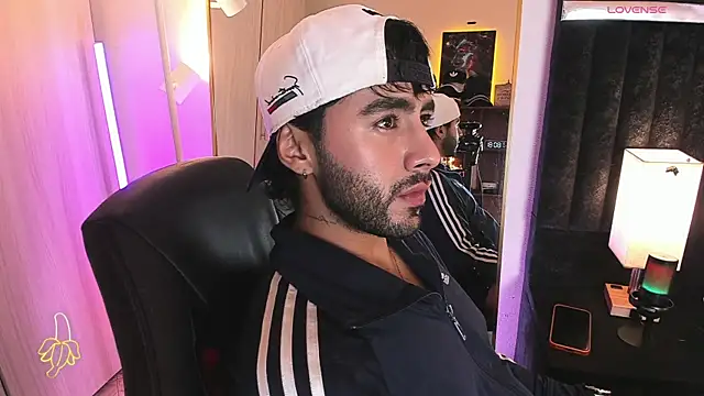 ItsMeEros online show from June 4, 11:09 pm