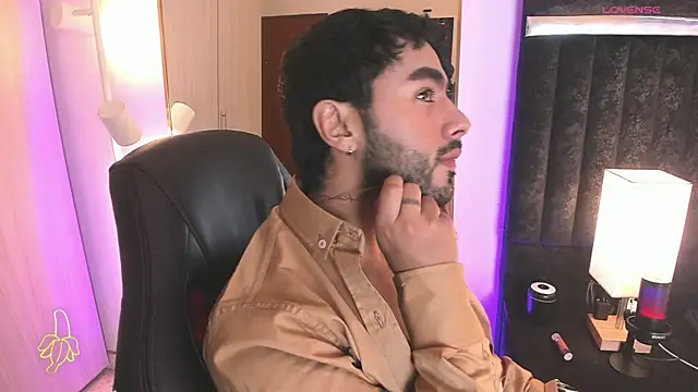 ItsMeEros online show from February 15, 10:09 pm