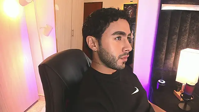 ItsMeEros online show from February 8, 9:56 pm