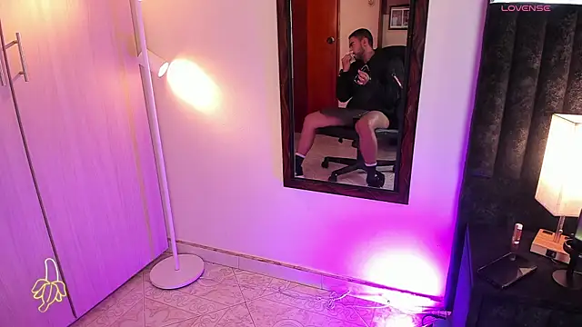 ItsMeEros online show from November 16, 10:35 pm