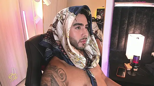 ItsMeEros online show from June 1, 11:04 pm