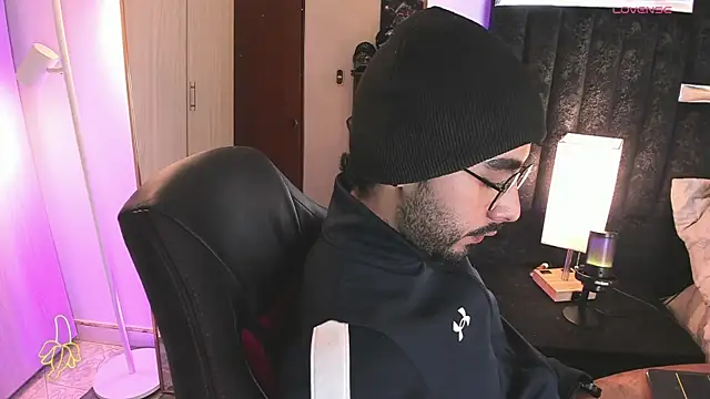 ItsMeEros online show from April 13, 11:09 pm