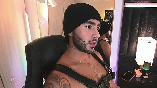 ItsMeEros online show from June 3, 11:09 pm