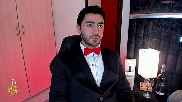 Snapshot of ItsMeEros chatting on February 14, 10:04 pm ItsMeEros online show from February 14, 10:04 pm