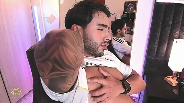 ItsMeEros online show from May 9, 10:24 pm