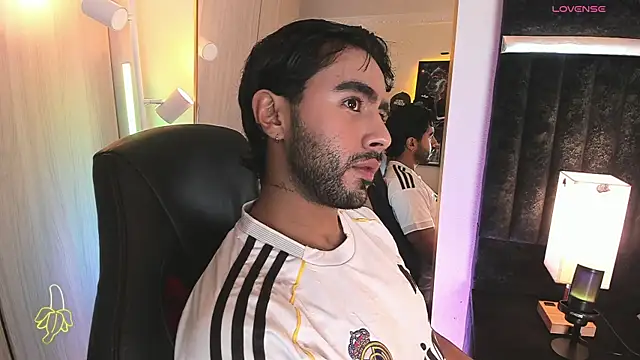 ItsMeEros online show from May 12, 11:44 pm