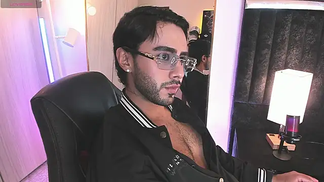 ItsMeEros online show from April 23, 10:11 pm