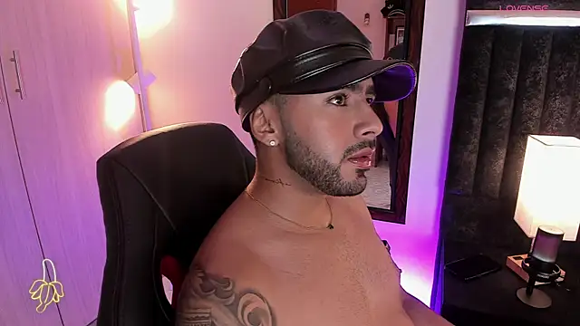 ItsMeEros online show from November 8, 11:41 pm