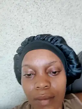 EbonyBuu online show from February 6, 7:59 am